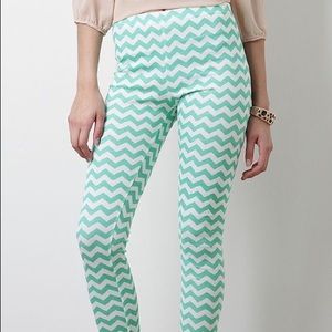 HP Mint Chevron Leggings